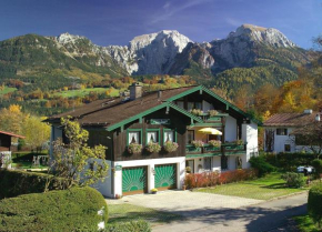 Отель Gästehaus Frauendorf, Шёнау-Ам-Кёнигзее